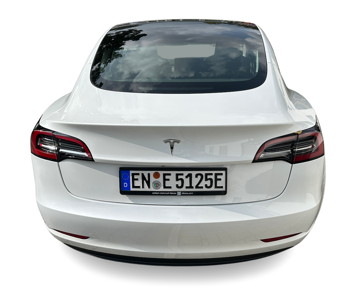 TESLA Model 3 Standard Range